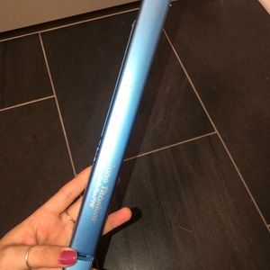 Babyliss straightener
